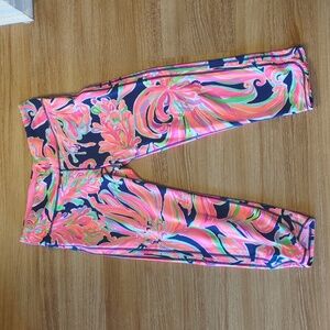 Weekend Crop Leggings in Banana Flambe